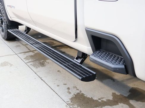 New 2026 GMC Sierra 2500 AT4 w/ AT4 Premium Plus Package image 10