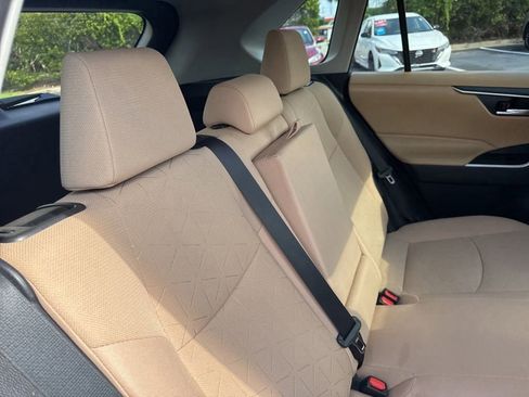 Used 2021 Toyota RAV4 XLE image 22