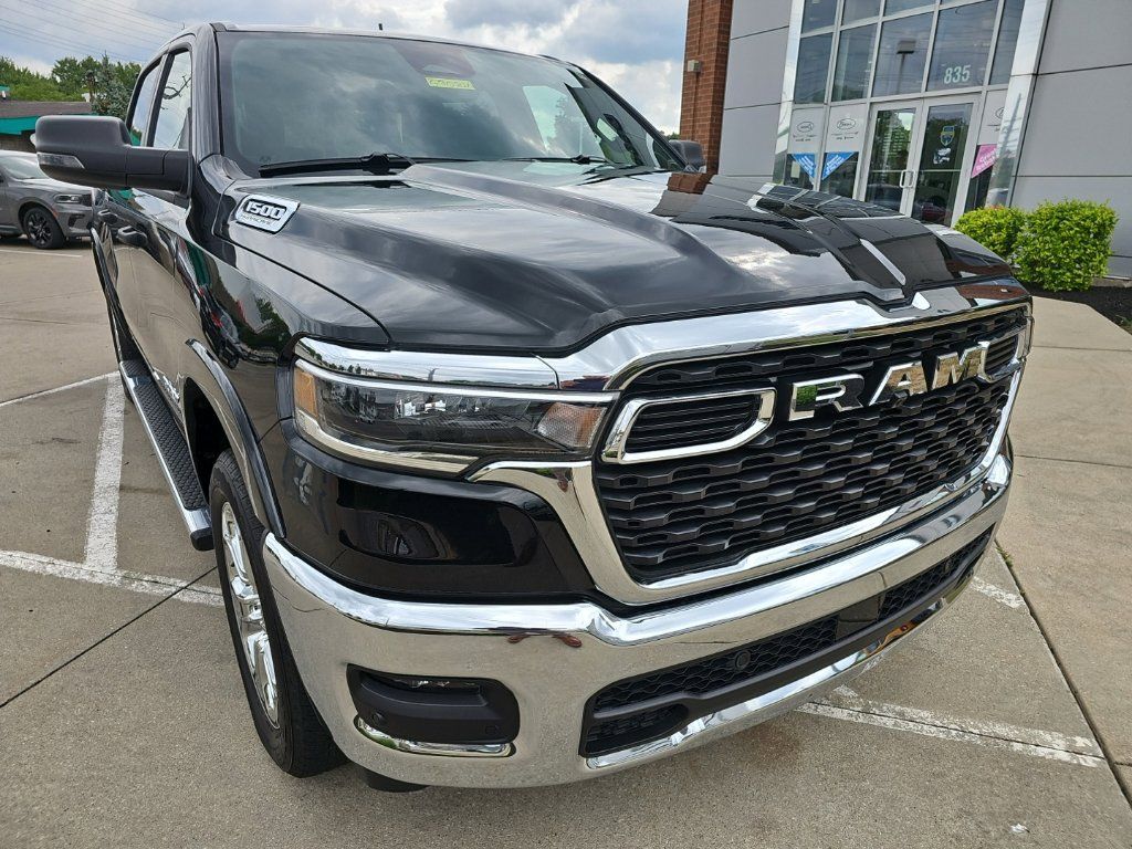 Used 2026 RAM 1500 Big Horn AWD/4WD image 4