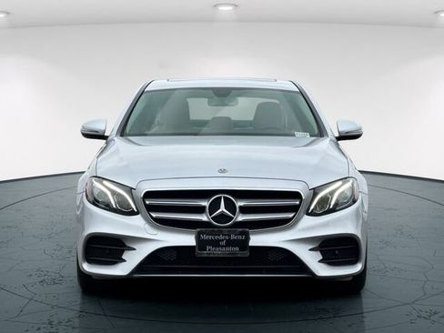 Used 2020 Mercedes-Benz E 350 Sedan image 10