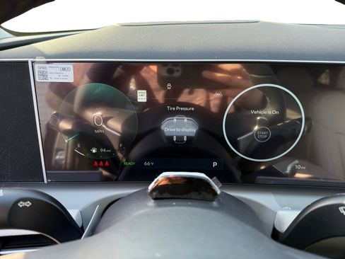 New 2026 Hyundai Tucson Limited image 11