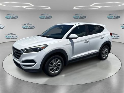 Used 2018 Hyundai Tucson SE AWD/4WD image 1