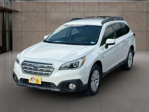 Used 2015 Subaru Outback 2.5i Premium AWD/4WD image 7