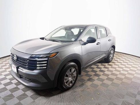 Certified 2025 Nissan Kicks S AWD/4WD image 1