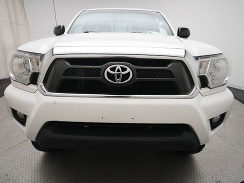 Used 2013 Toyota Tacoma 4x4 Access Cab V6 w/ SR5 Pkg image 21