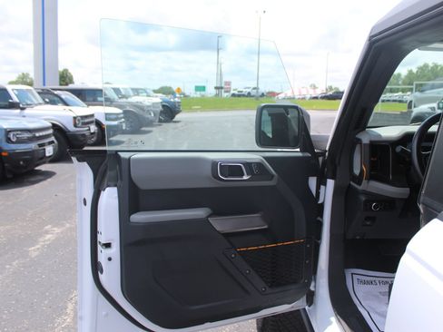 Used 2023 Ford Bronco Badlands AWD/4WD image 22
