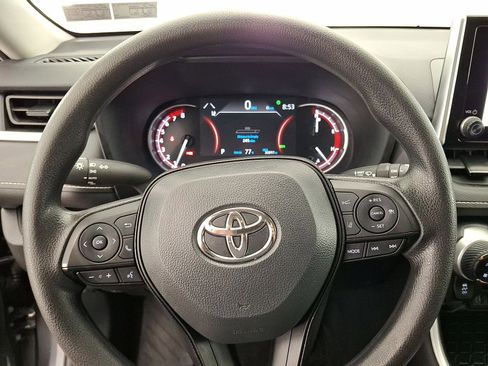 Certified 2025 Toyota RAV4 XLE AWD/4WD image 8