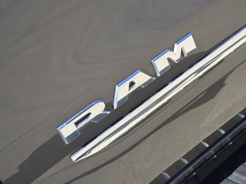 Certified 2022 RAM 1500 Laramie image 13