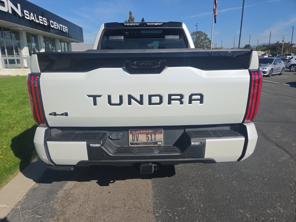 Used 2022 Toyota Tundra Platinum w/ Advanced Package AWD/4WD image 7