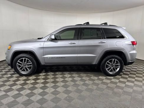 Used 2020 Jeep Grand Cherokee Laredo w/ Quick Order Package 2BN North AWD/4WD image 7