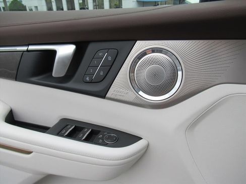 New 2026 Buick Enclave Avenir w/ Super Cruise Package FWD image 20