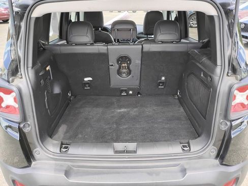 Used 2022 Jeep Renegade Limited w/ Sun, Sound & Wheels Group AWD/4WD image 12