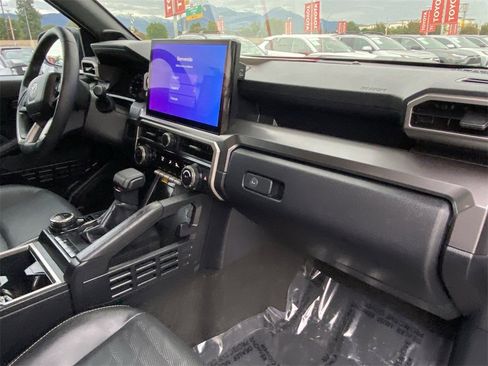 Certified 2025 Toyota 4Runner TRD Sport image 15