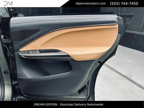 Used 2026 Lucid Gravity Dream AWD/4WD image 29