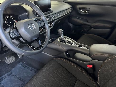 Certified 2024 Honda HR-V Sport image 4