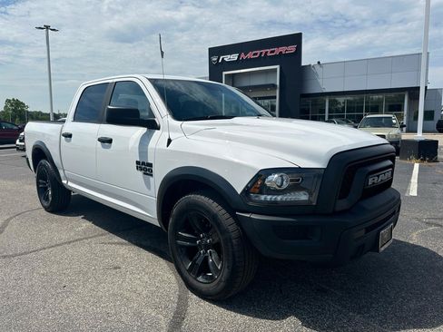 Used 2024 RAM 1500 Warlock RWD image 2
