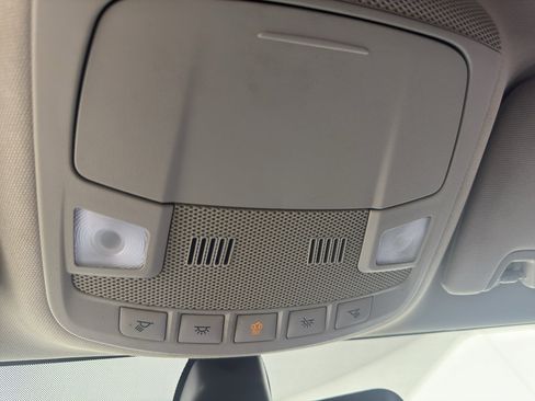 Used 2019 Ford Fusion SE w/ Equipment Group 151A FWD image 28