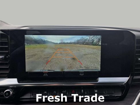 Used 2024 GMC Sierra 1500 SLT image 15