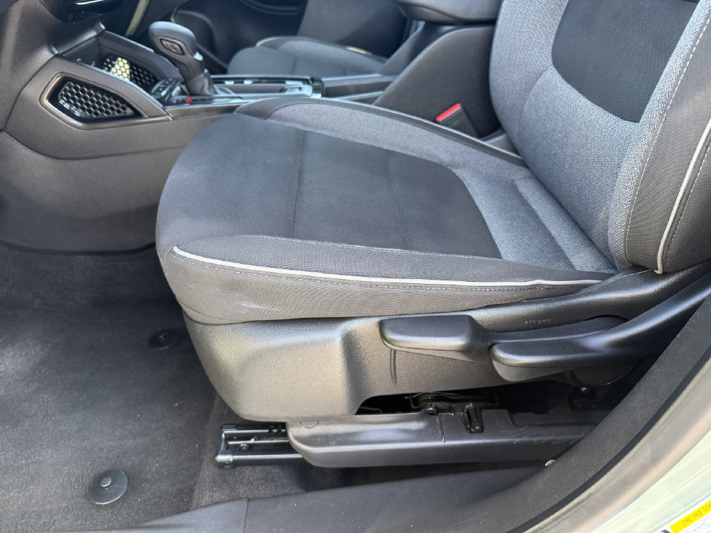 Used 2025 Chevrolet TrailBlazer LT FWD image 9