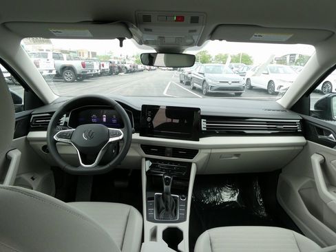 New 2025 Volkswagen Jetta S image 31