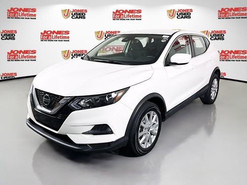 Certified 2021 Nissan Rogue Sport S image 12