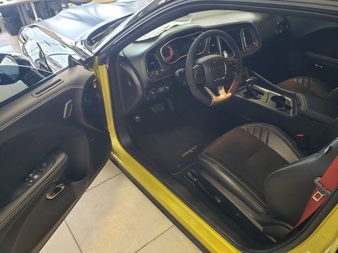 Used 2021 Dodge Challenger SRT Super Stock RWD image 6