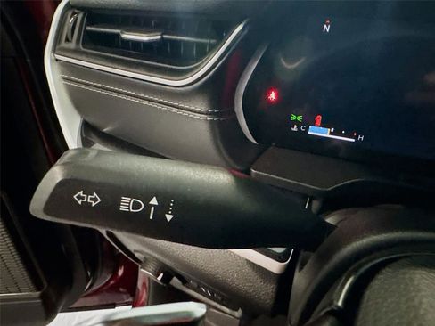 Used 2022 Jeep Grand Cherokee L Laredo RWD image 5