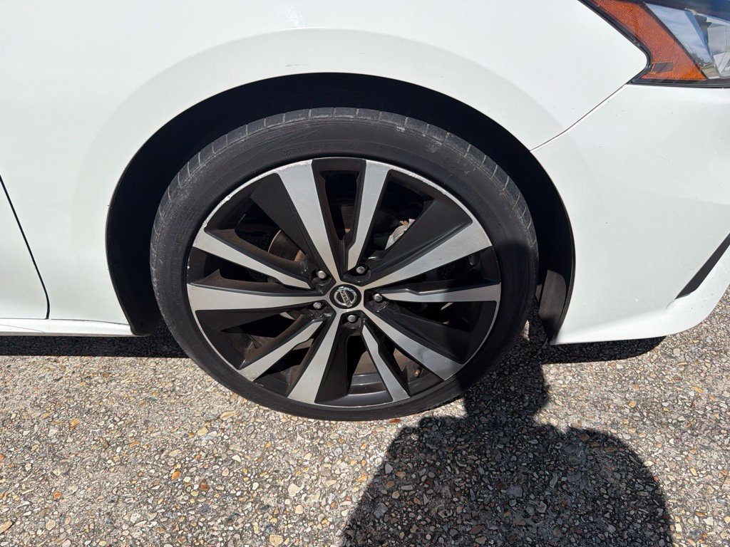 Used 2021 Nissan Altima 2.5 SR FWD image 25