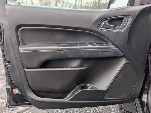 Used 2021 GMC Canyon AT4 w/ Driver Alert Package image 11