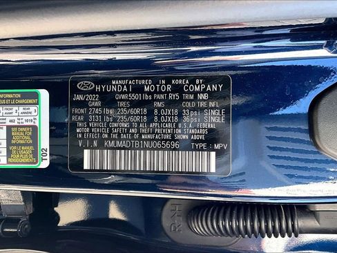 Used 2022 Genesis GV70 2.5T AWD/4WD image 32
