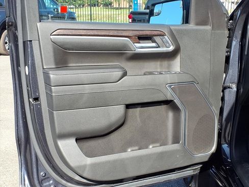 Used 2024 GMC Sierra 1500 Elevation image 26