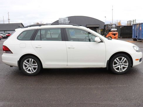 Used 2011 Volkswagen Jetta TDI image 4