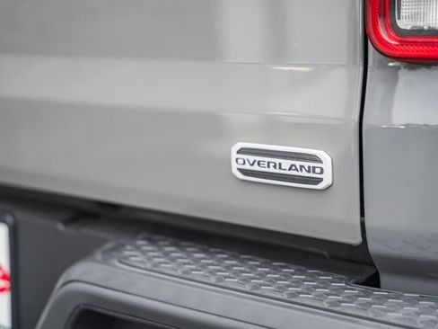 Used 2021 Jeep Gladiator Overland w/ Popular Equipment Package image 10