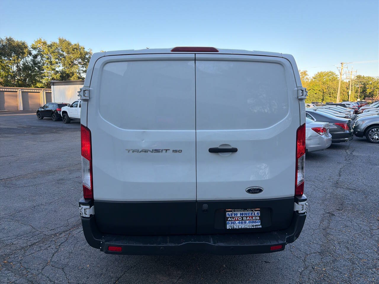 Used 2016 Ford Transit 150 130 Low Roof RWD image 5