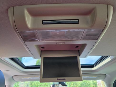 Used 2009 Chevrolet Avalanche LTZ image 28