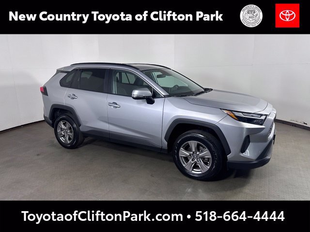 Used 2024 Toyota RAV4 XLE AWD/4WD image 1