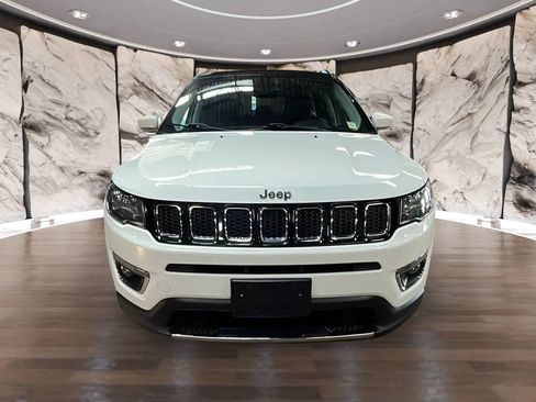 Used 2017 Jeep Compass Limited AWD/4WD image 10