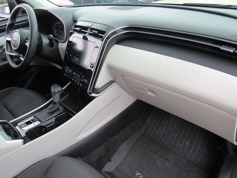 Used 2024 Hyundai Tucson SEL FWD image 12