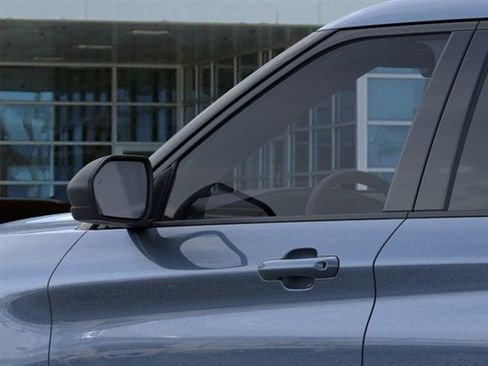 New 2026 Ford Explorer Active RWD image 20
