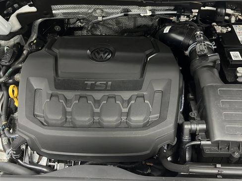 Used 2024 Volkswagen Tiguan SEL R-Line AWD/4WD image 27