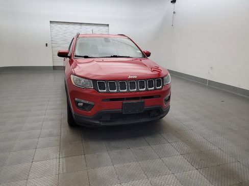 Used 2020 Jeep Compass Latitude FWD image 14