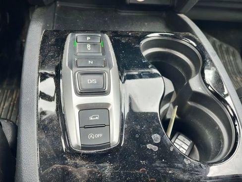 Used 2018 Honda Pilot Elite image 24