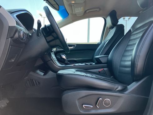 Used 2017 Ford Edge SEL w/ Equipment Group 201A FWD image 26