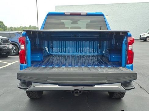 Used 2025 Chevrolet Silverado 1500 LT AWD/4WD image 26