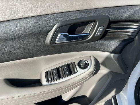 Used 2015 Chevrolet Malibu LS w/ Protection Package image 17