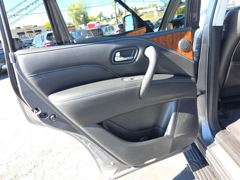 Used 2018 INFINITI QX80 4WD w/ Driver Assistance Package image 38