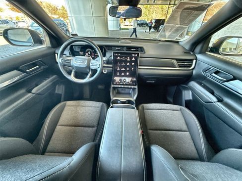 Certified 2025 GMC Terrain Elevation image 19