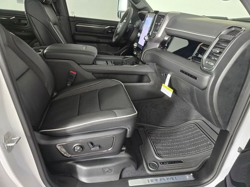 New 2026 RAM 1500 Limited w/ Off Road Group image 28