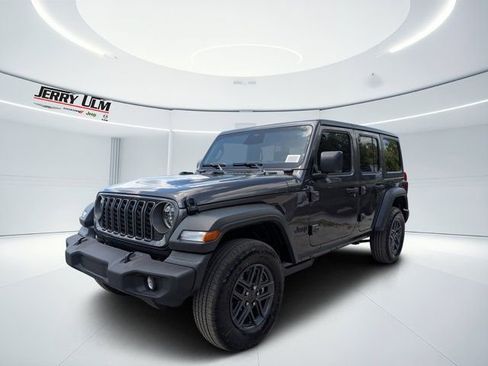 New 2026 Jeep Wrangler Unlimited Sport AWD/4WD image 7