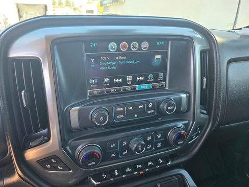 Used 2018 Chevrolet Silverado 1500 LTZ Z71 w/ LTZ Plus Package image 21